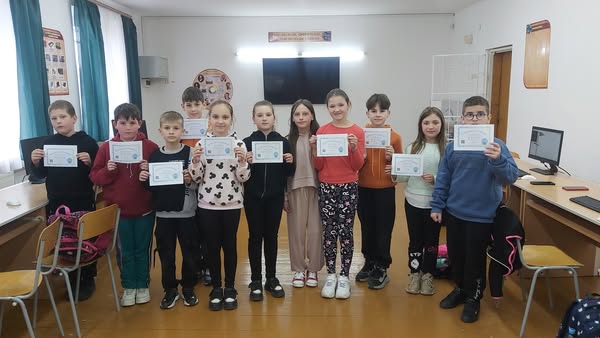 Вітаємо наших п’ятикласників! 1 494730572 30527416840190837 2201611756985218403 n