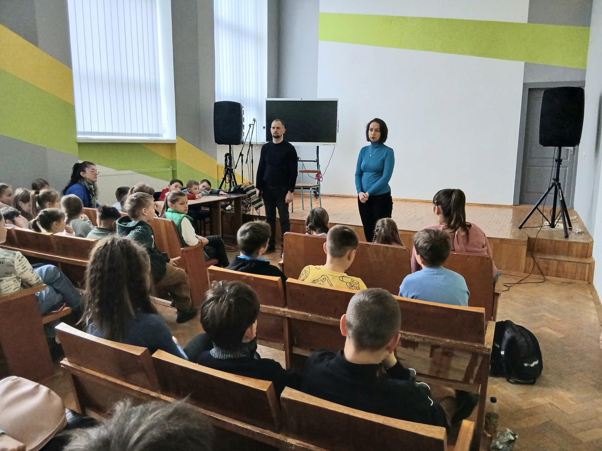 День гідності у Модрицькому ЗЗСО 1 585883561 1497845521506960 8835517266276339720 n