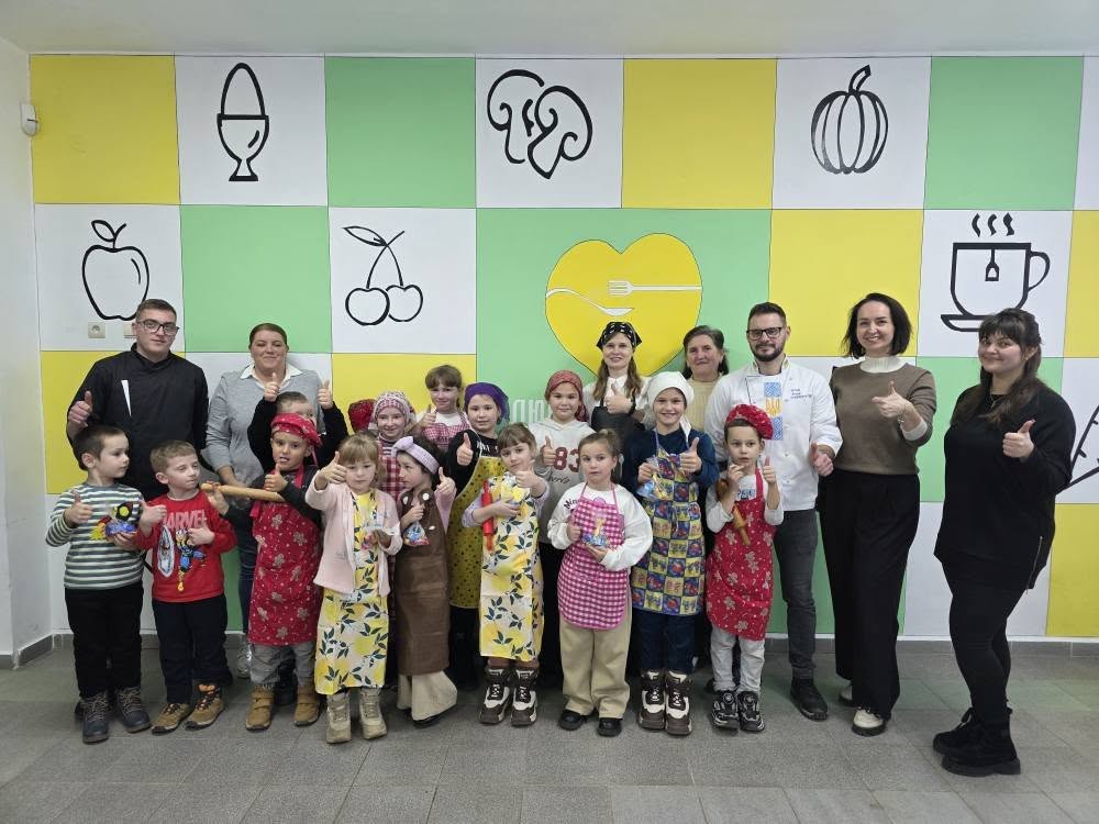 Майстер-клас із випічки медових пряників 41 593482797 33867684596164028 3290265261718302601 n