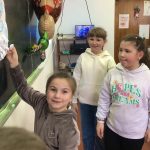 Пізнавальна година «Різдво та Новий рік в англомовних країнах» 3 600290029 4329641320640193 8790752068146184098 n